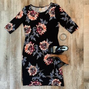 LARA (LLR knockoff) Large “Julia” Floral Dress